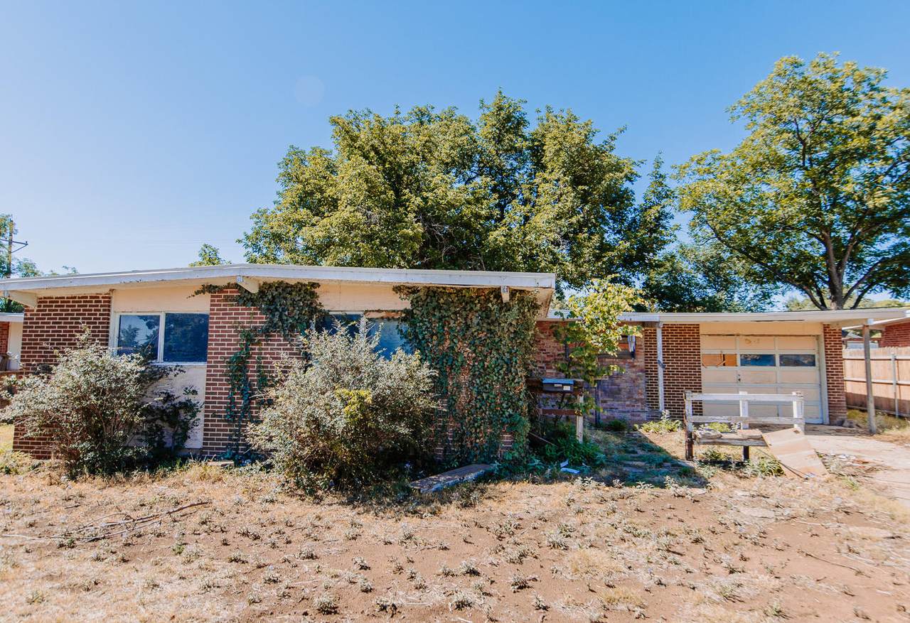2315 49th Street - Photo 1