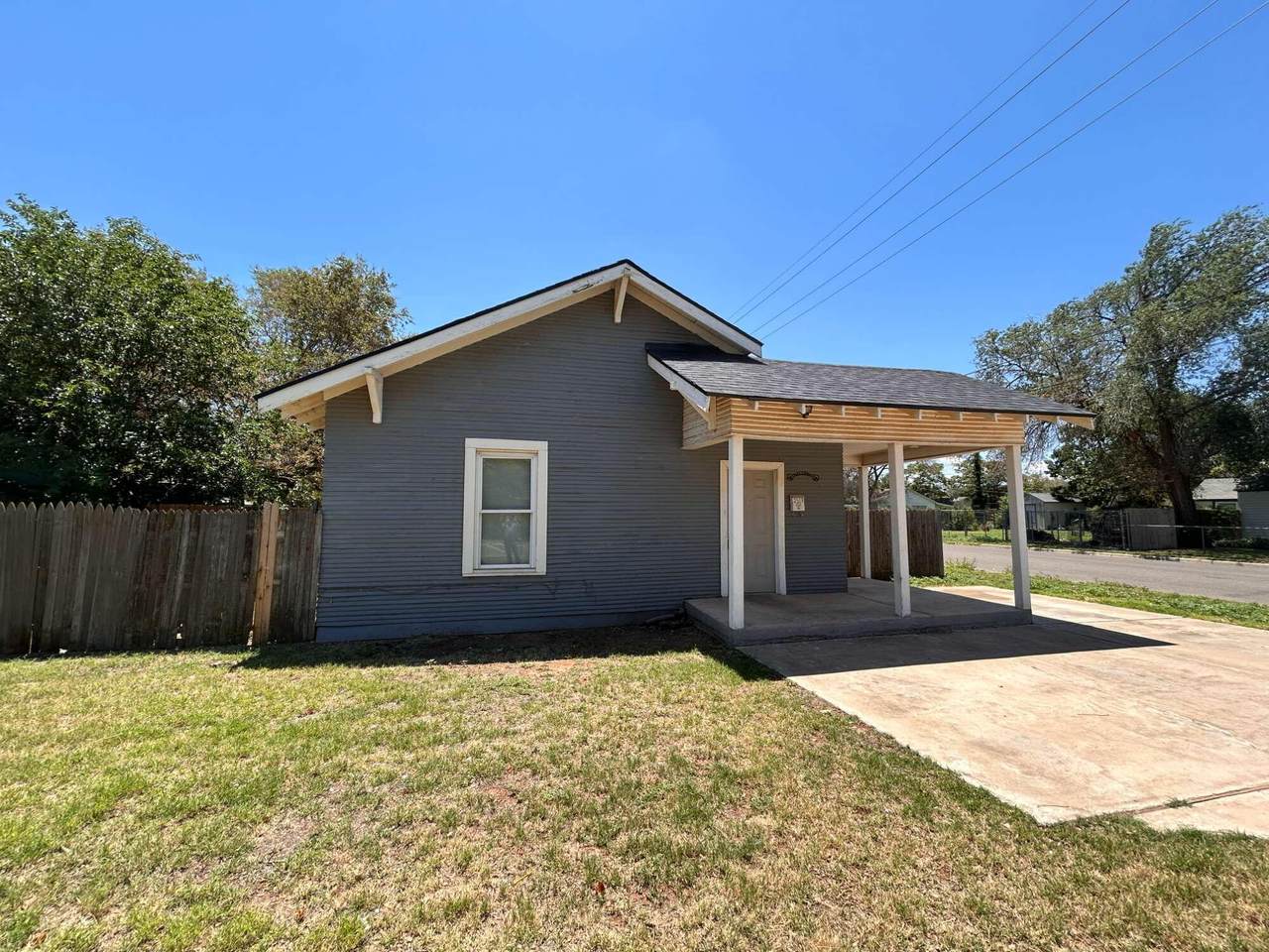 2519 38th Street - Photo 1