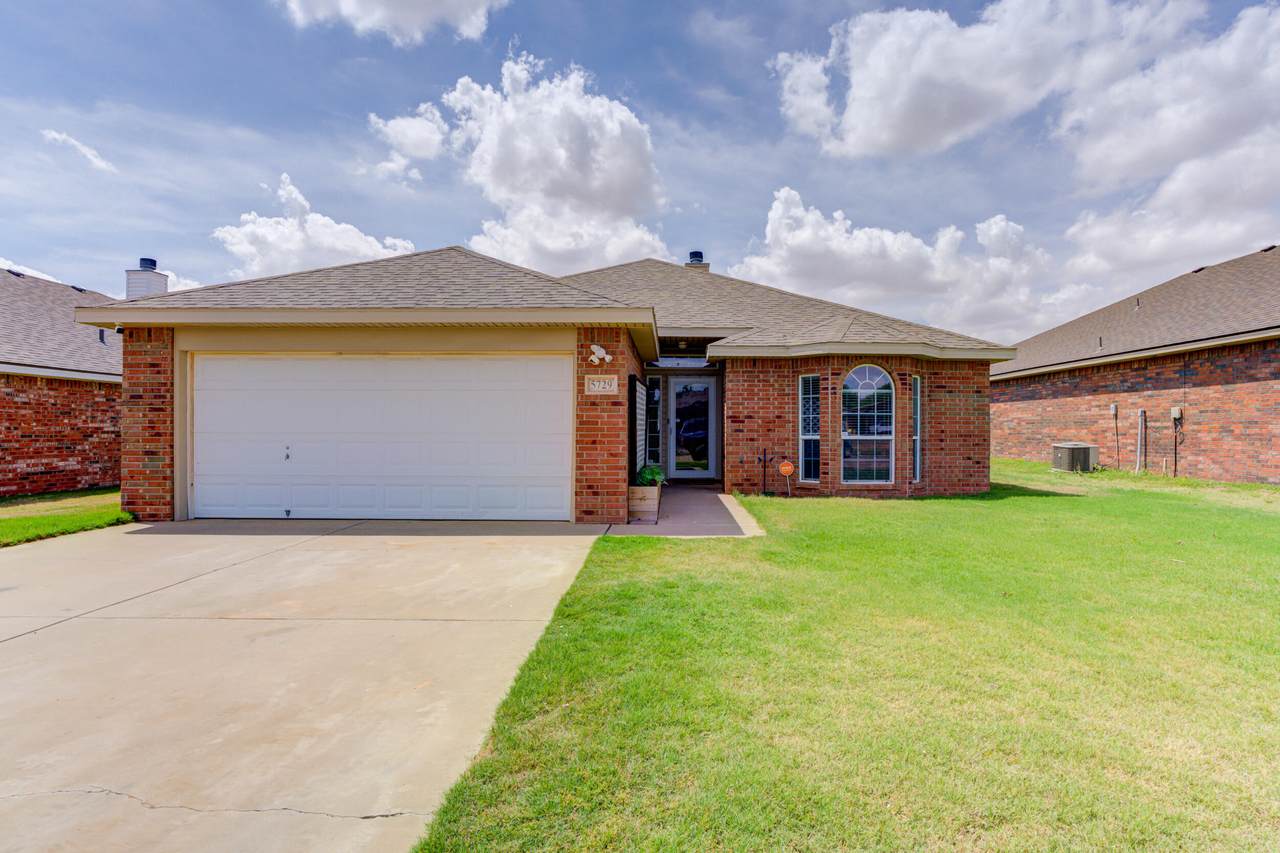 5729 106th Street - Photo 1