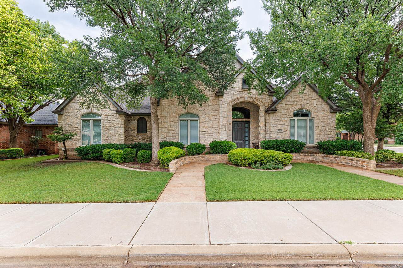 9809 Topeka Avenue - Photo 1