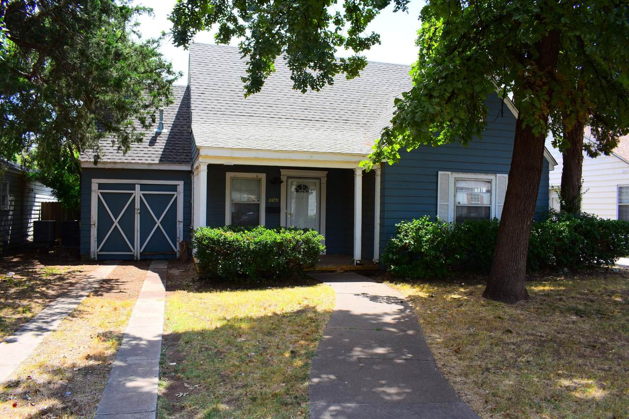 2409 22nd Street - Photo 1
