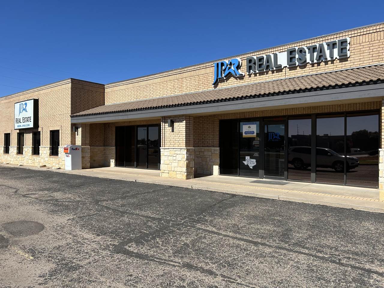 4718 Loop 289 Loop - Photo 1