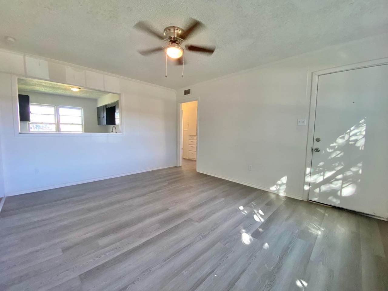 https://bt-photos.global.ssl.fastly.net/lubbock/1280_boomver_1_20260603194853761025000000-2.jpg