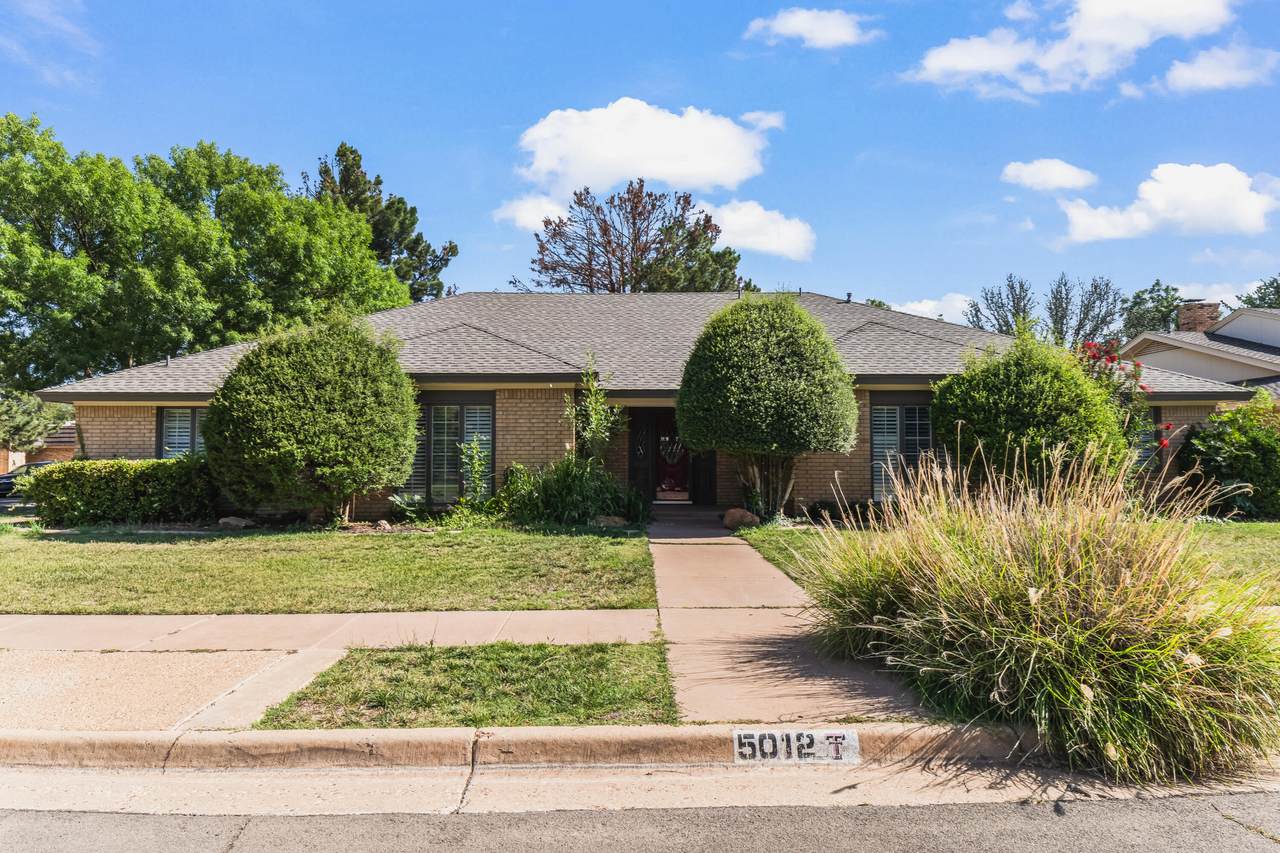5012 93rd Street - Photo 1