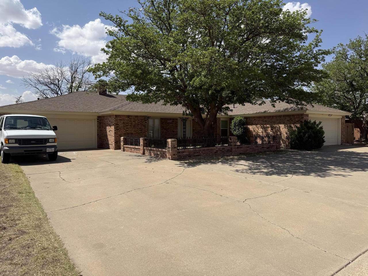https://bt-photos.global.ssl.fastly.net/lubbock/1280_boomver_1_20260610015453558733000000-2.jpg