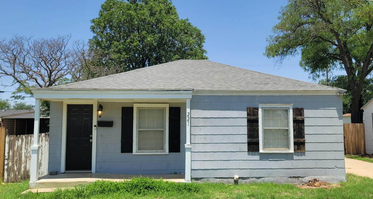 2214 40th Street - Photo 1