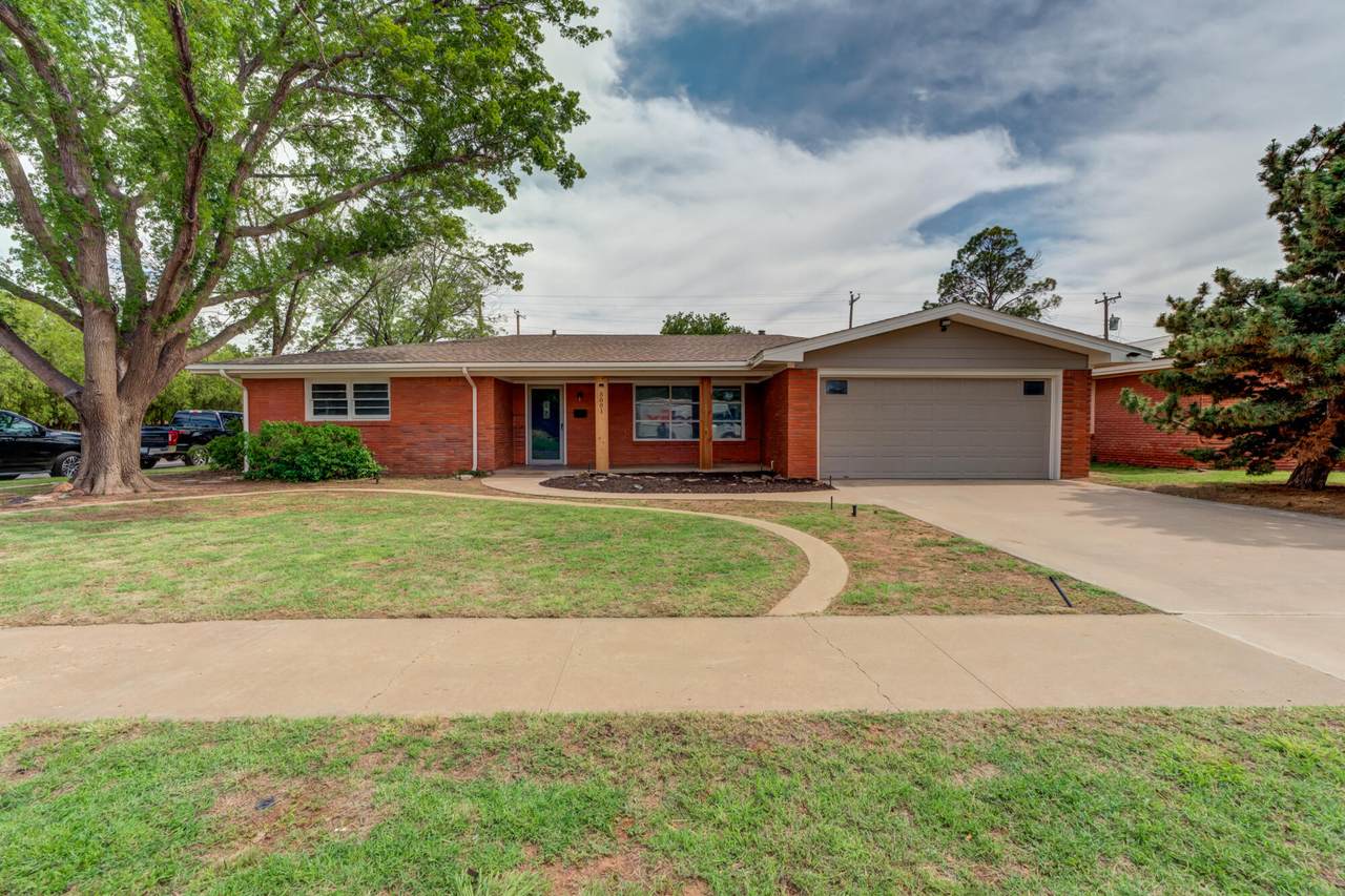 5001 13th Street - Photo 1