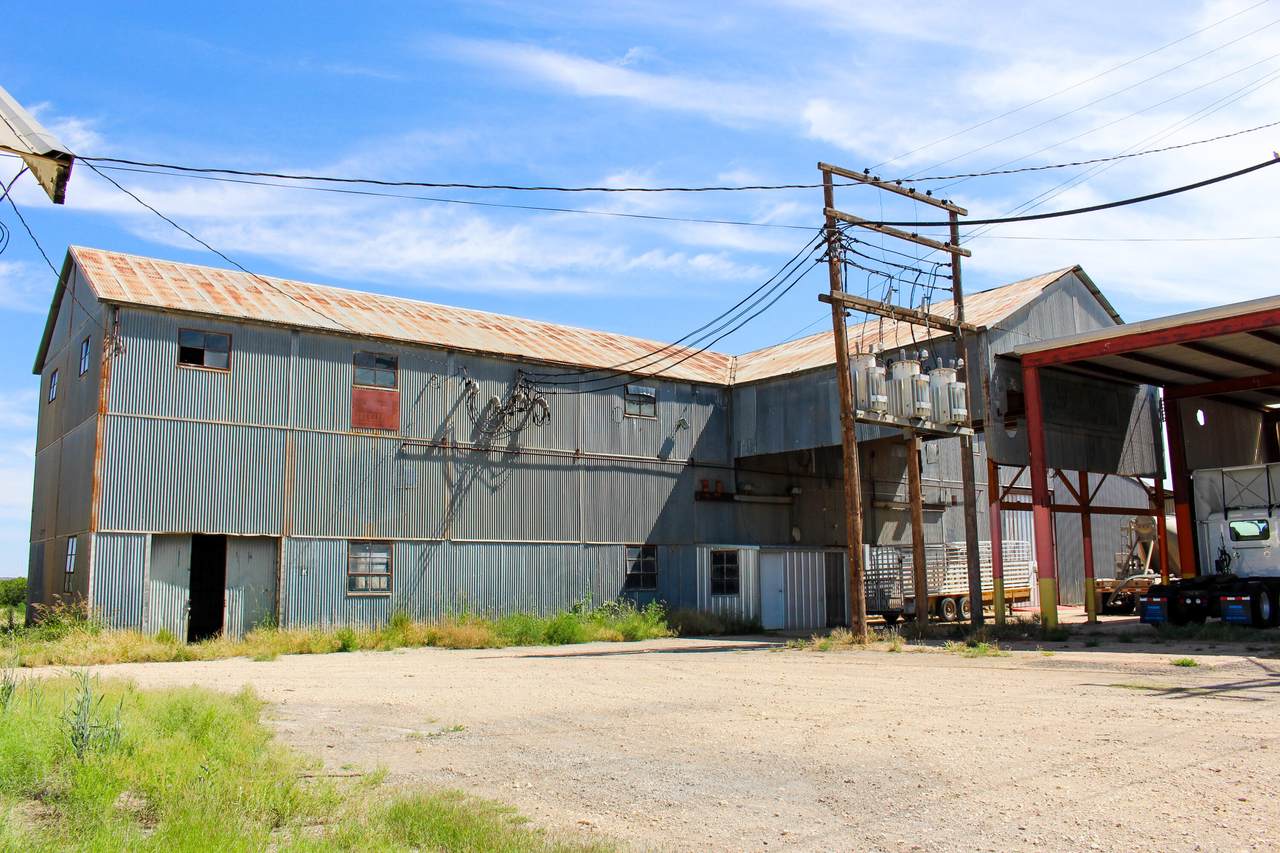 214 Bryan Avenue - Photo 1