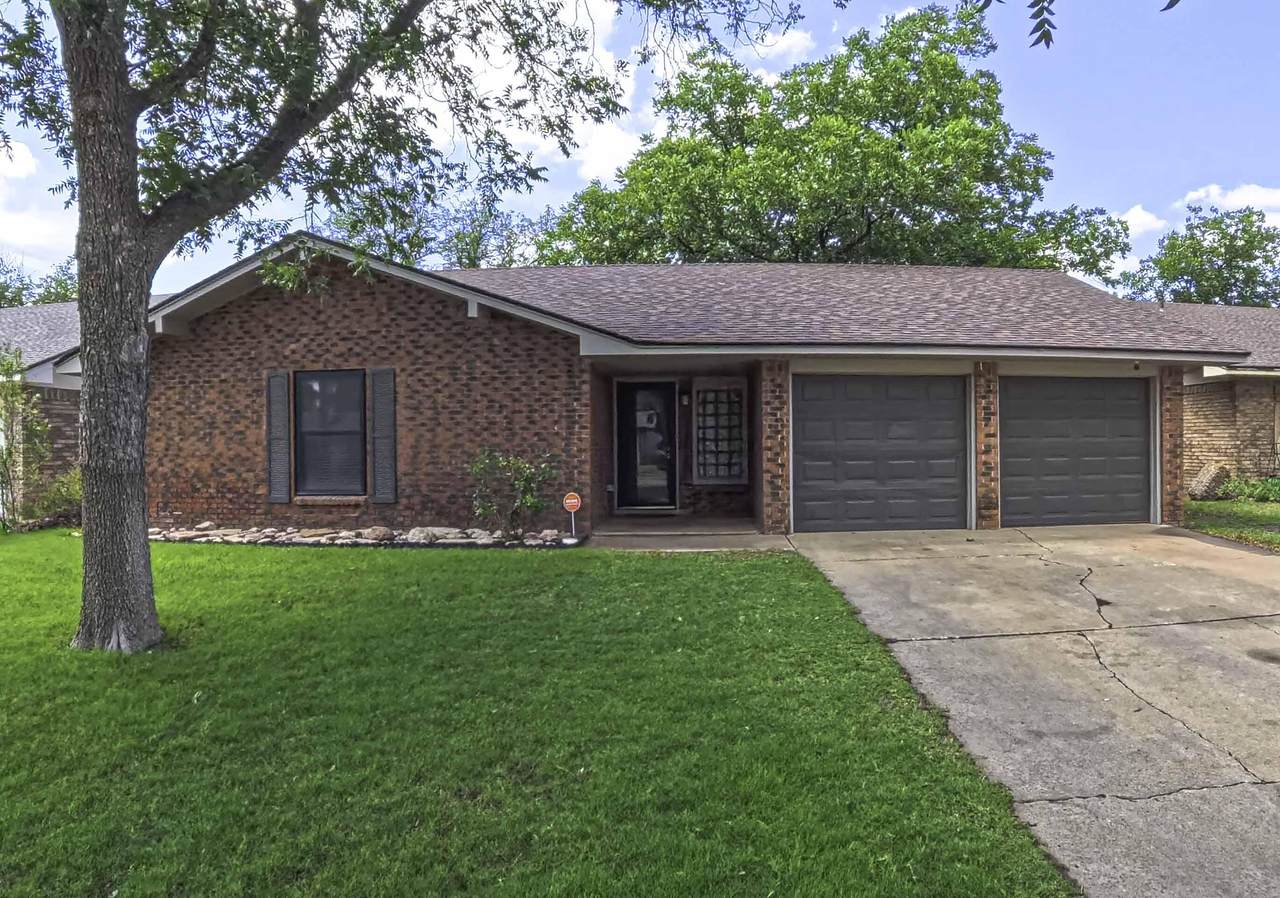5733 37th Street - Photo 1