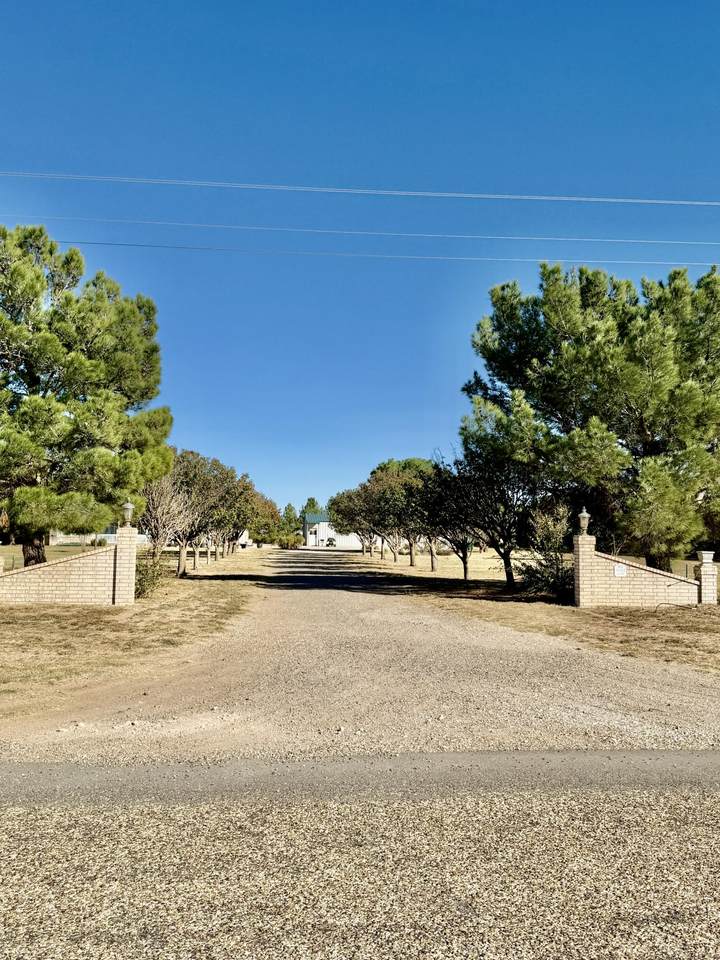 18003 County Rd 1640 - Photo 1