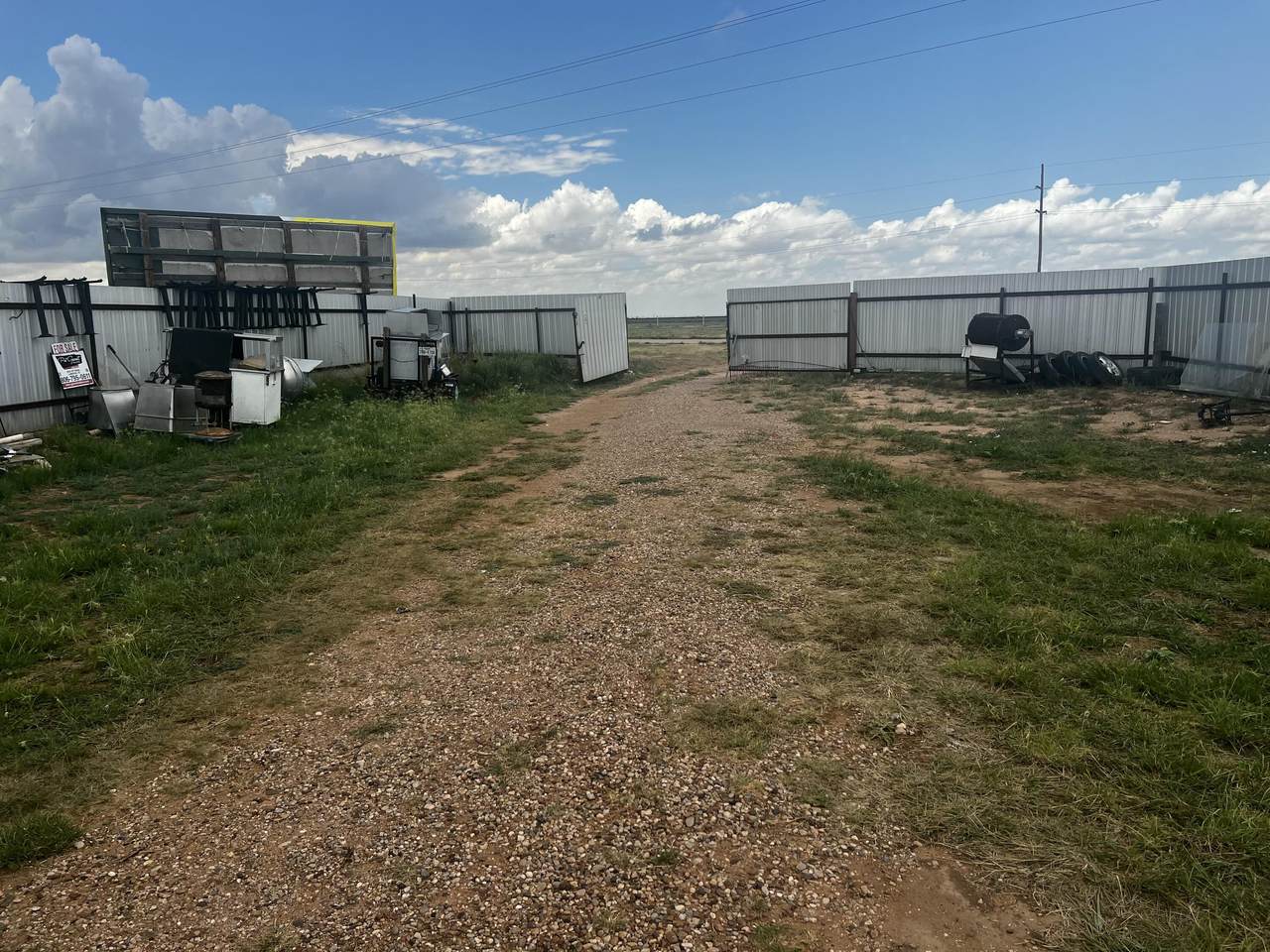 7020 Hwy 84 - Photo 1