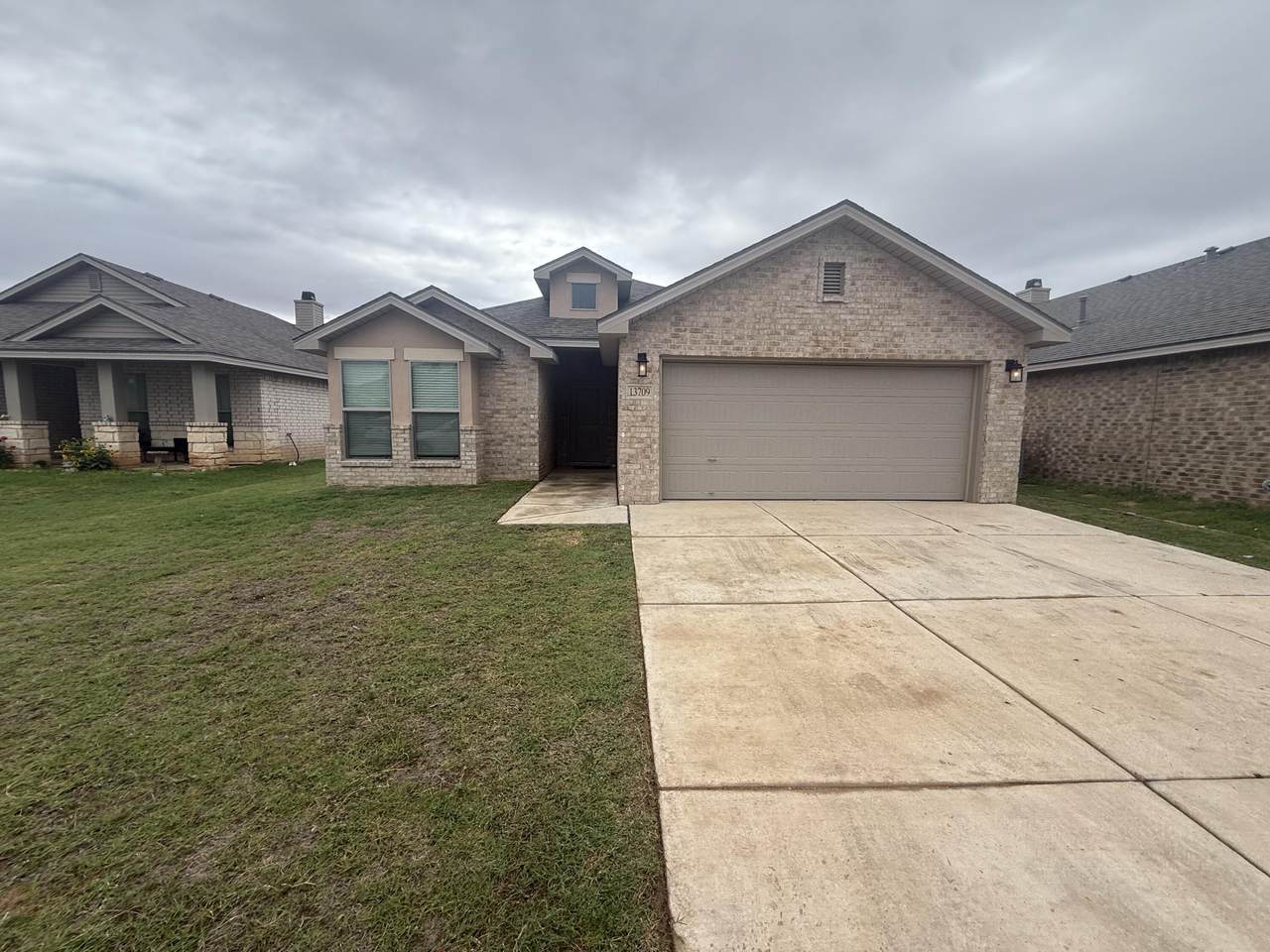 13709 Terrell Avenue - Photo 1