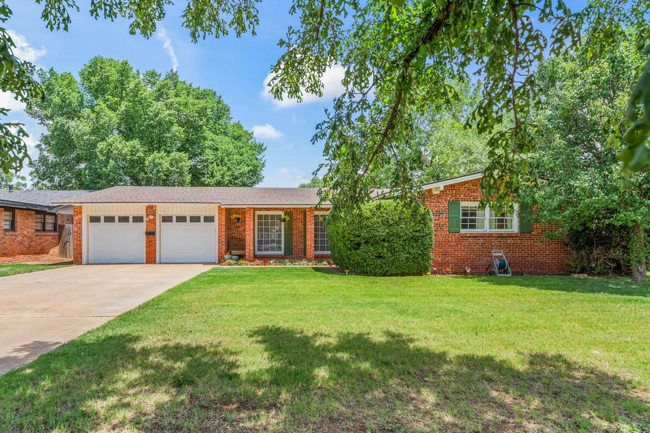 3012 56th Street - Photo 1