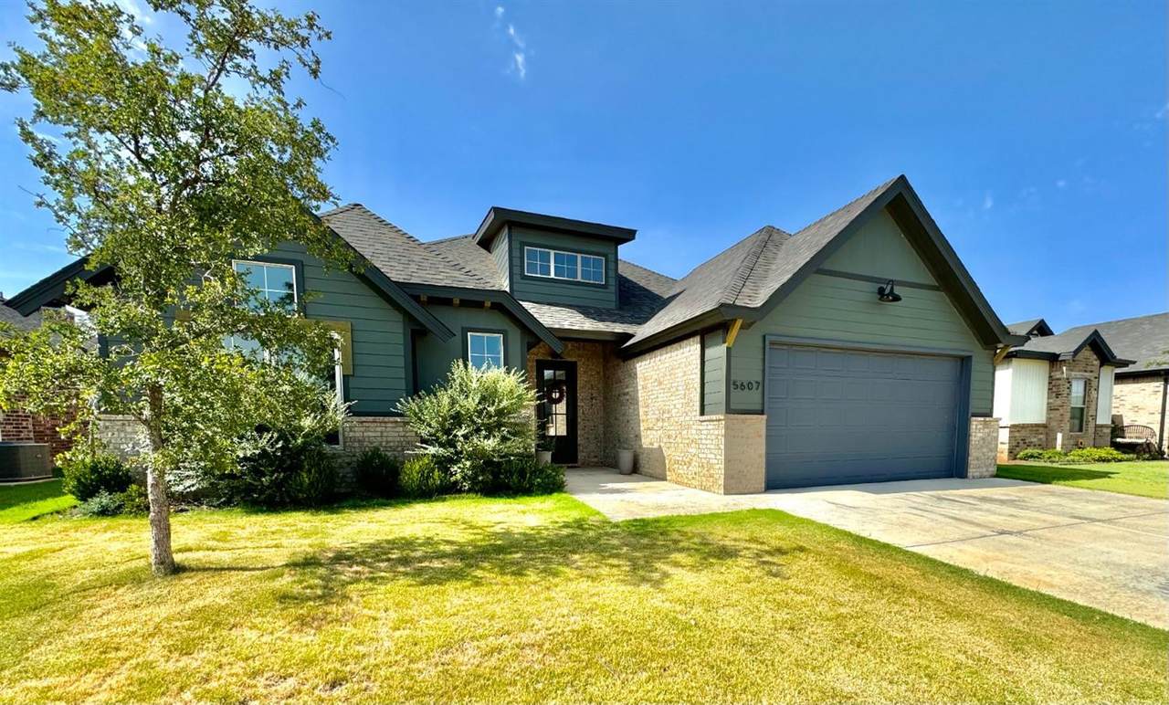 5607 117th Street - Photo 1