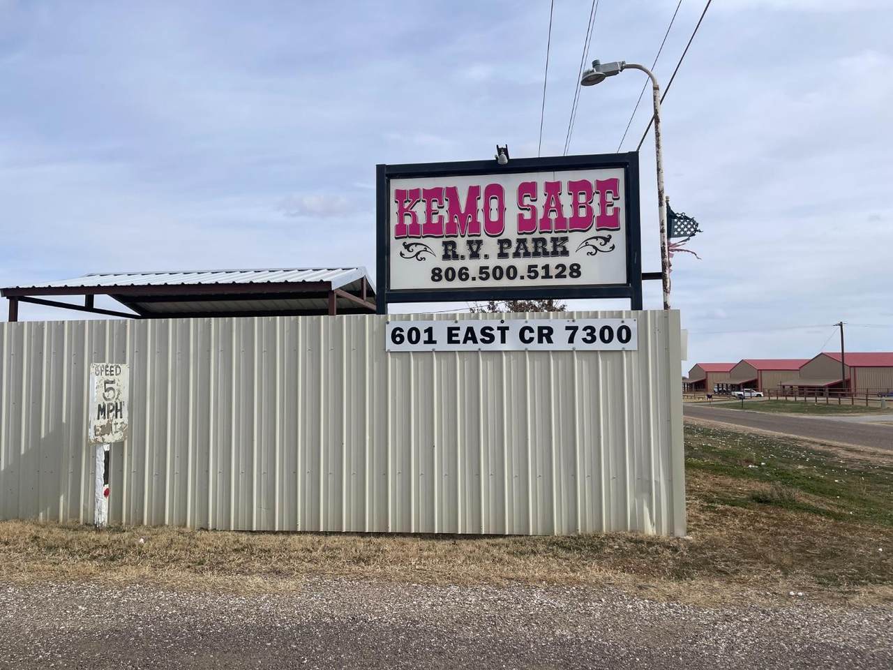 505 County Rd 7300 - Photo 1