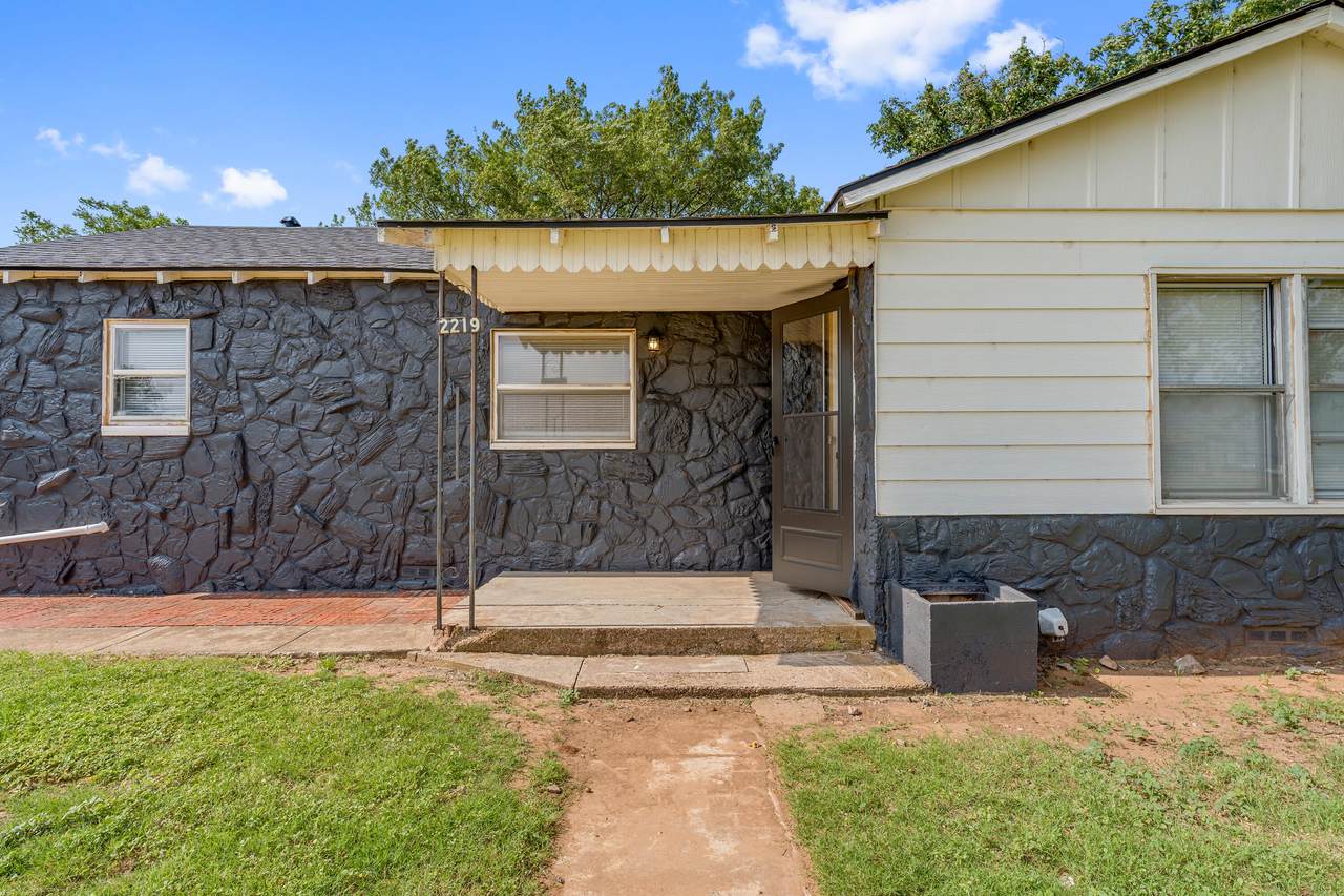 https://bt-photos.global.ssl.fastly.net/lubbock/1280_boomver_1_20260622204106141165000000-2.jpg
