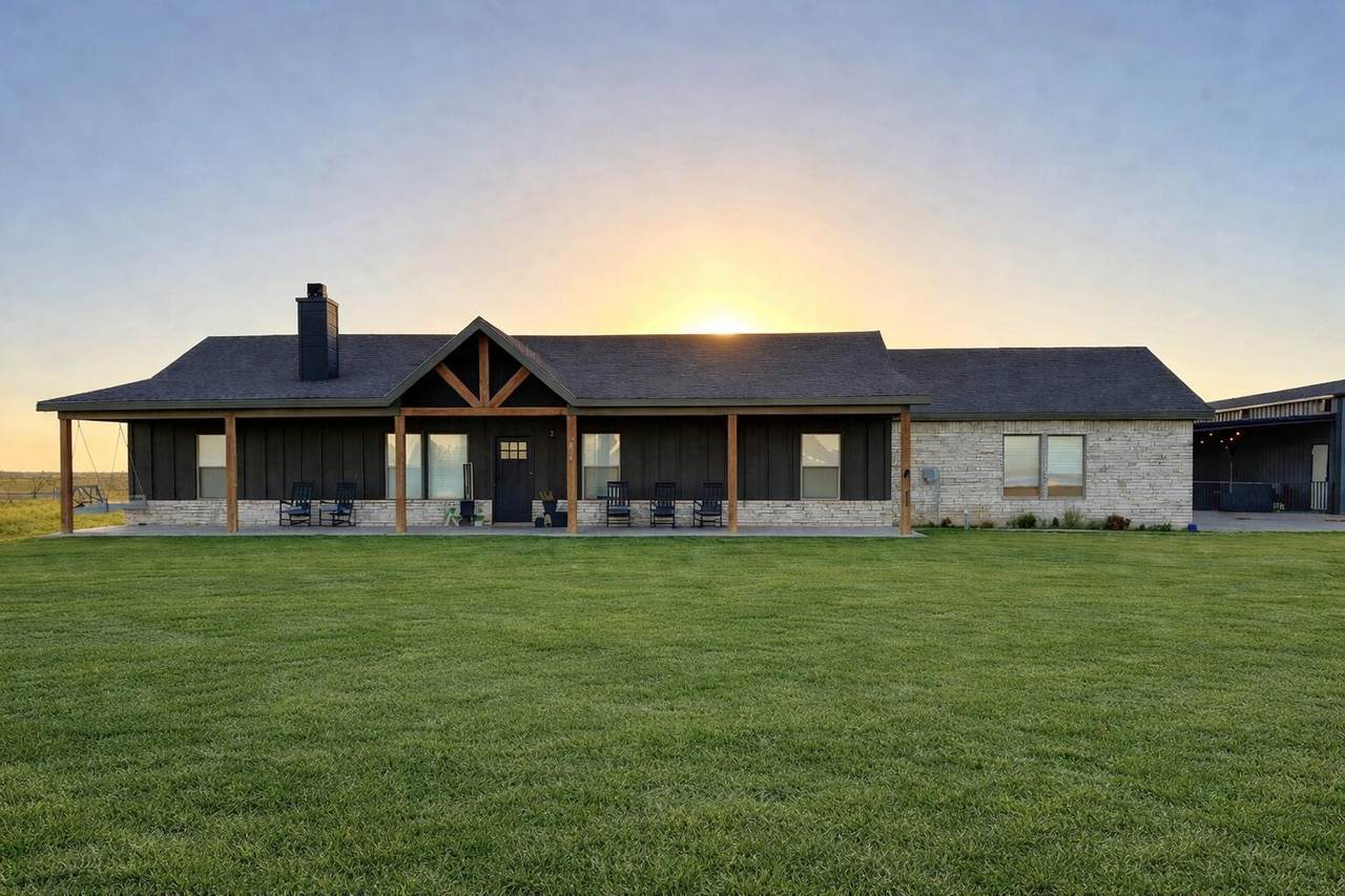 13525 F M 2378 - Photo 1