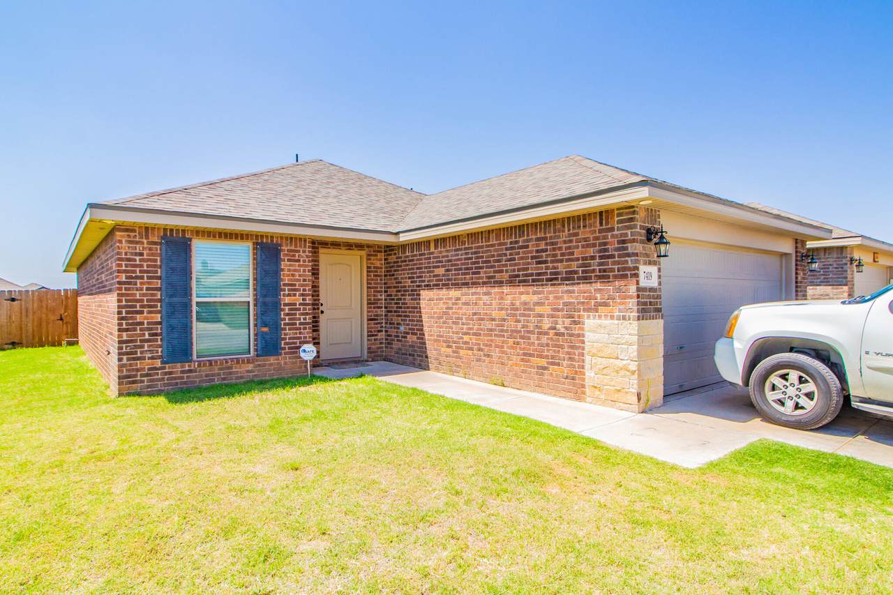 7419 103rd Street - Photo 1