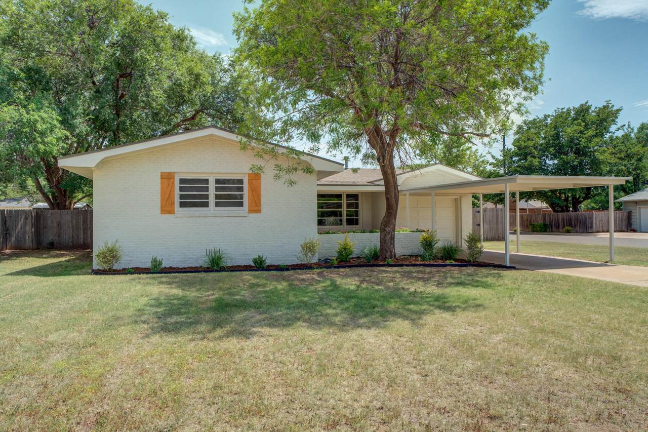 3615 37th Street - Photo 1