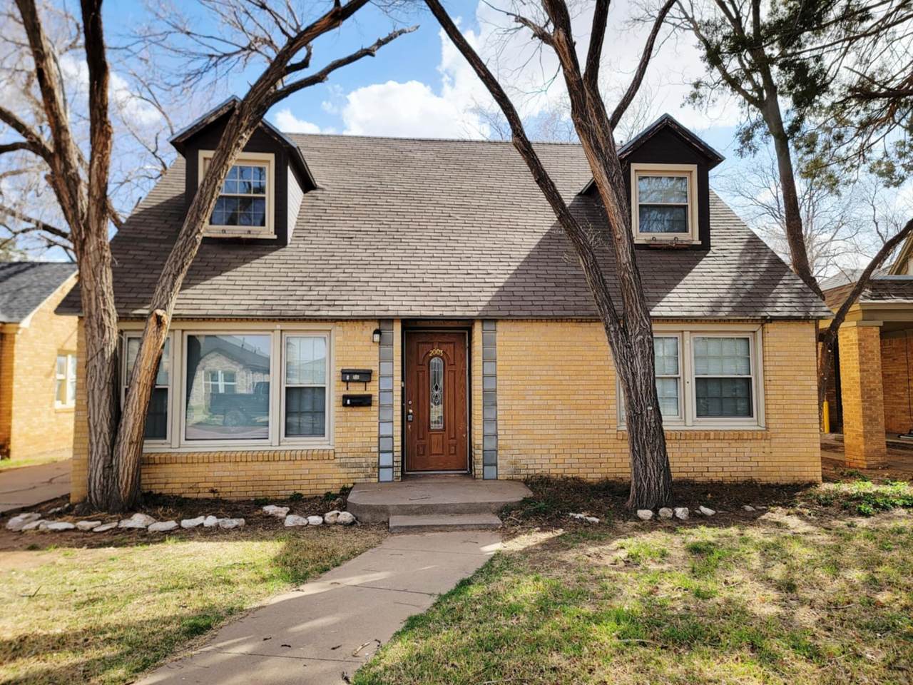 2003 16th Street - Photo 1