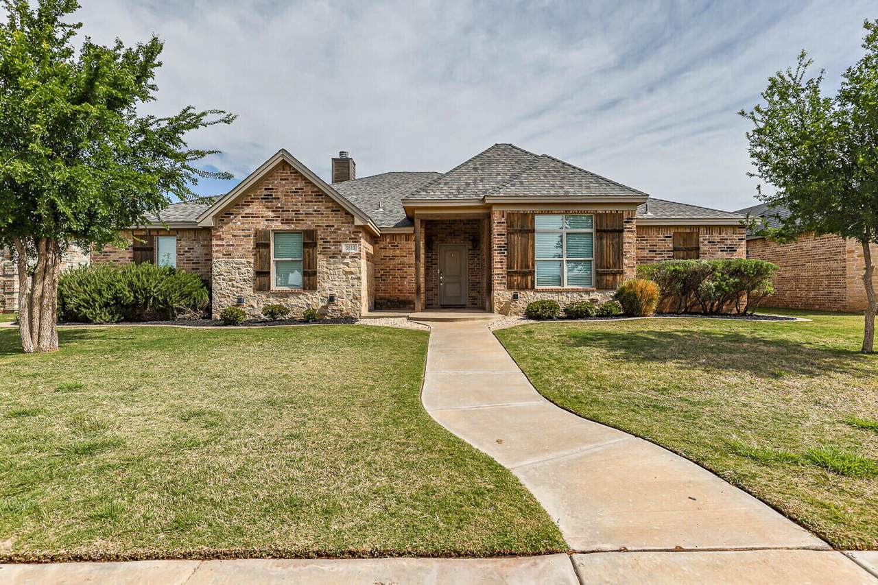3812 135th Street - Photo 1