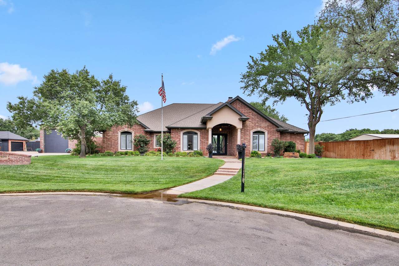 8302 County Road 6920 - Photo 1