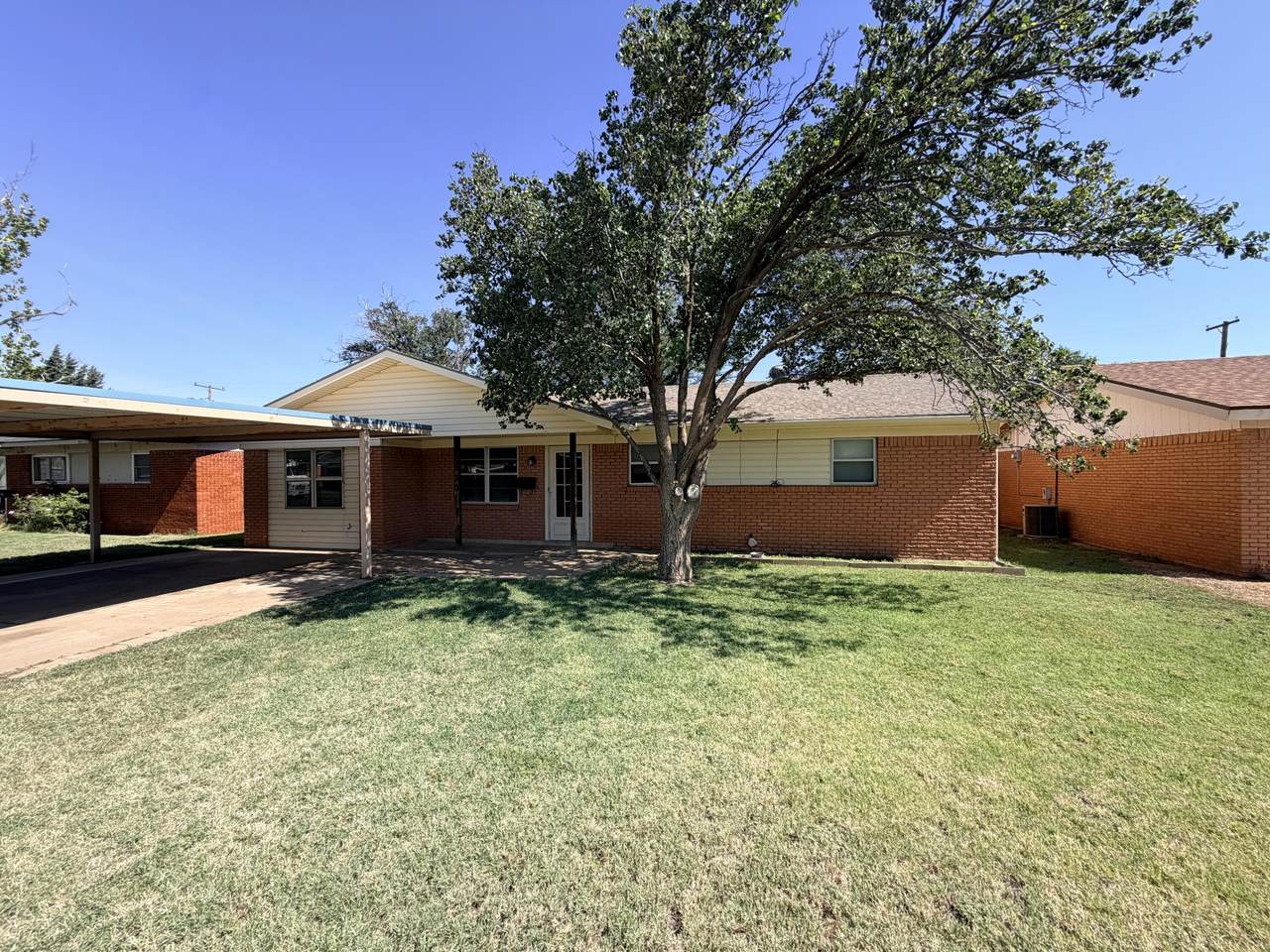 5530 17th Street - Photo 1