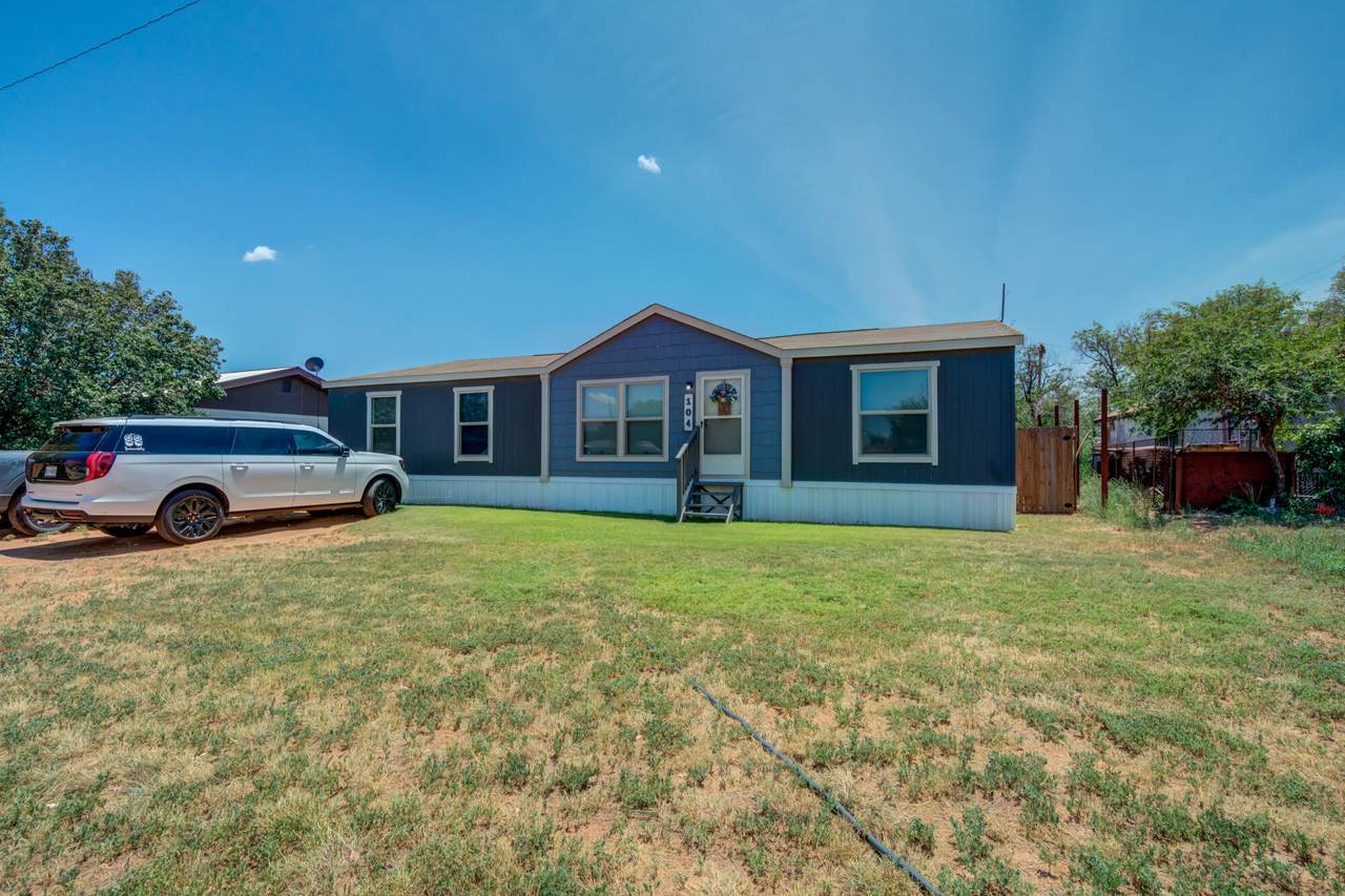 104 Cragin Street - Photo 1