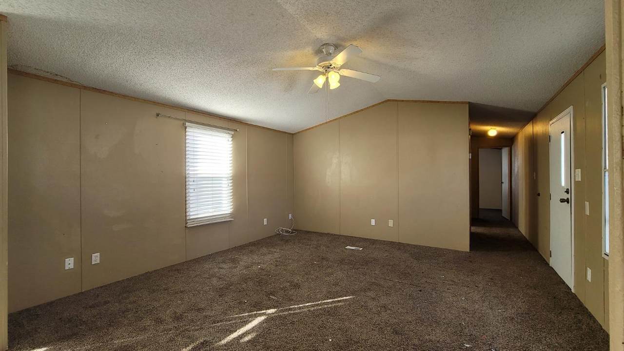 https://bt-photos.global.ssl.fastly.net/lubbock/1280_boomver_1_20260708213050664131000000-2.jpg