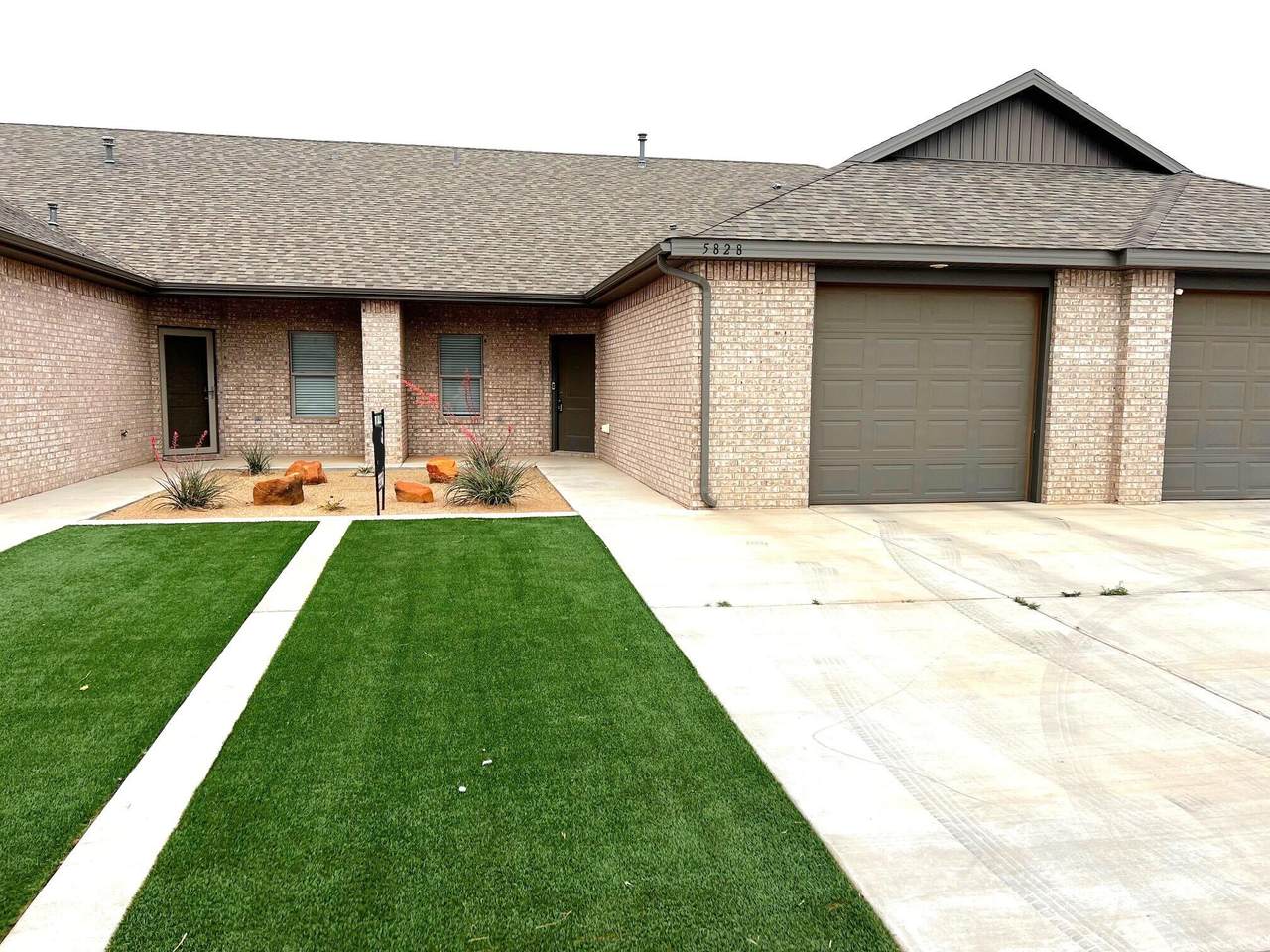 5828 Virginia Avenue - Photo 1