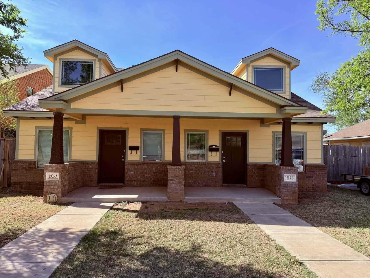 1905 15th Street - Photo 1