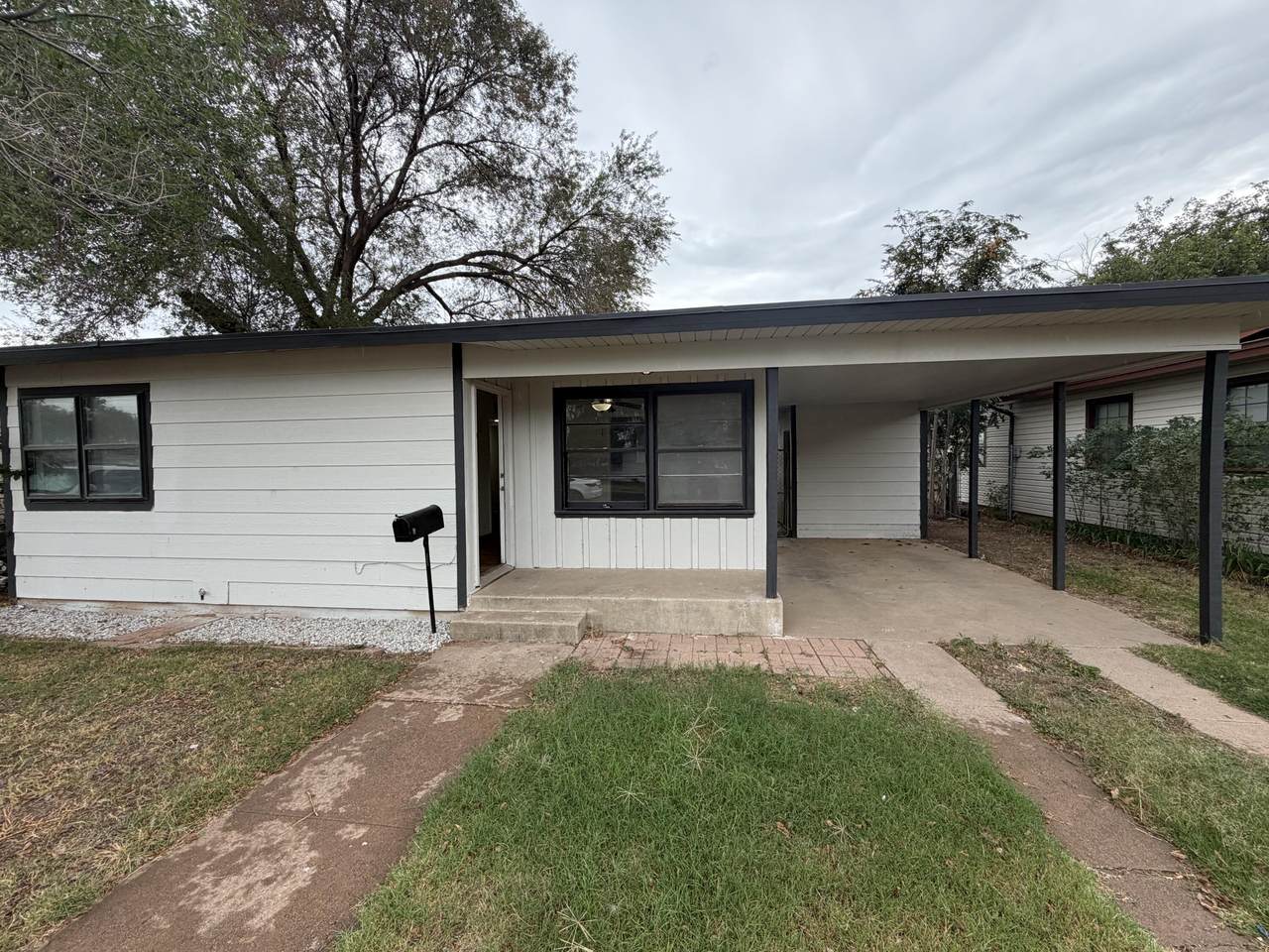 5003 35th Street - Photo 1