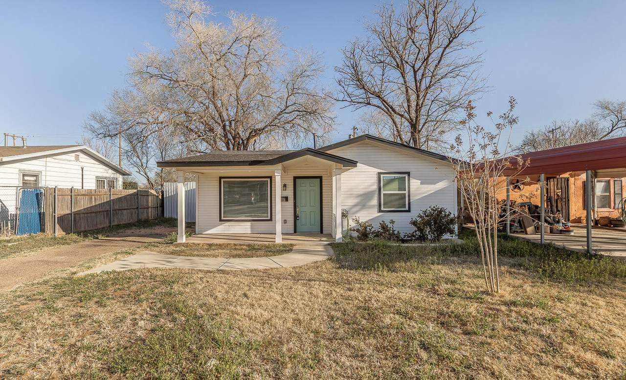 4816 40th Street - Photo 1