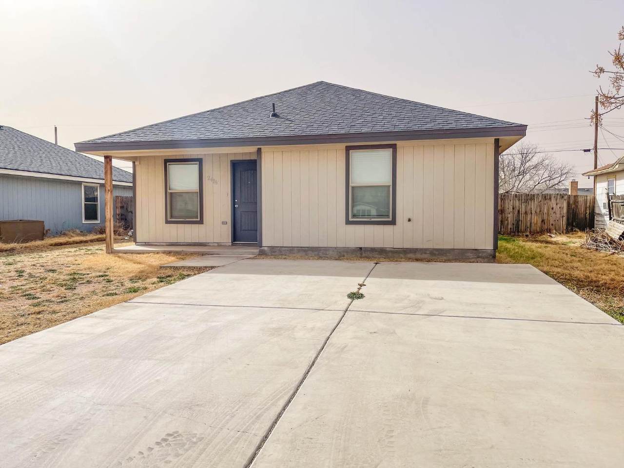 2406 Fir Avenue - Photo 1