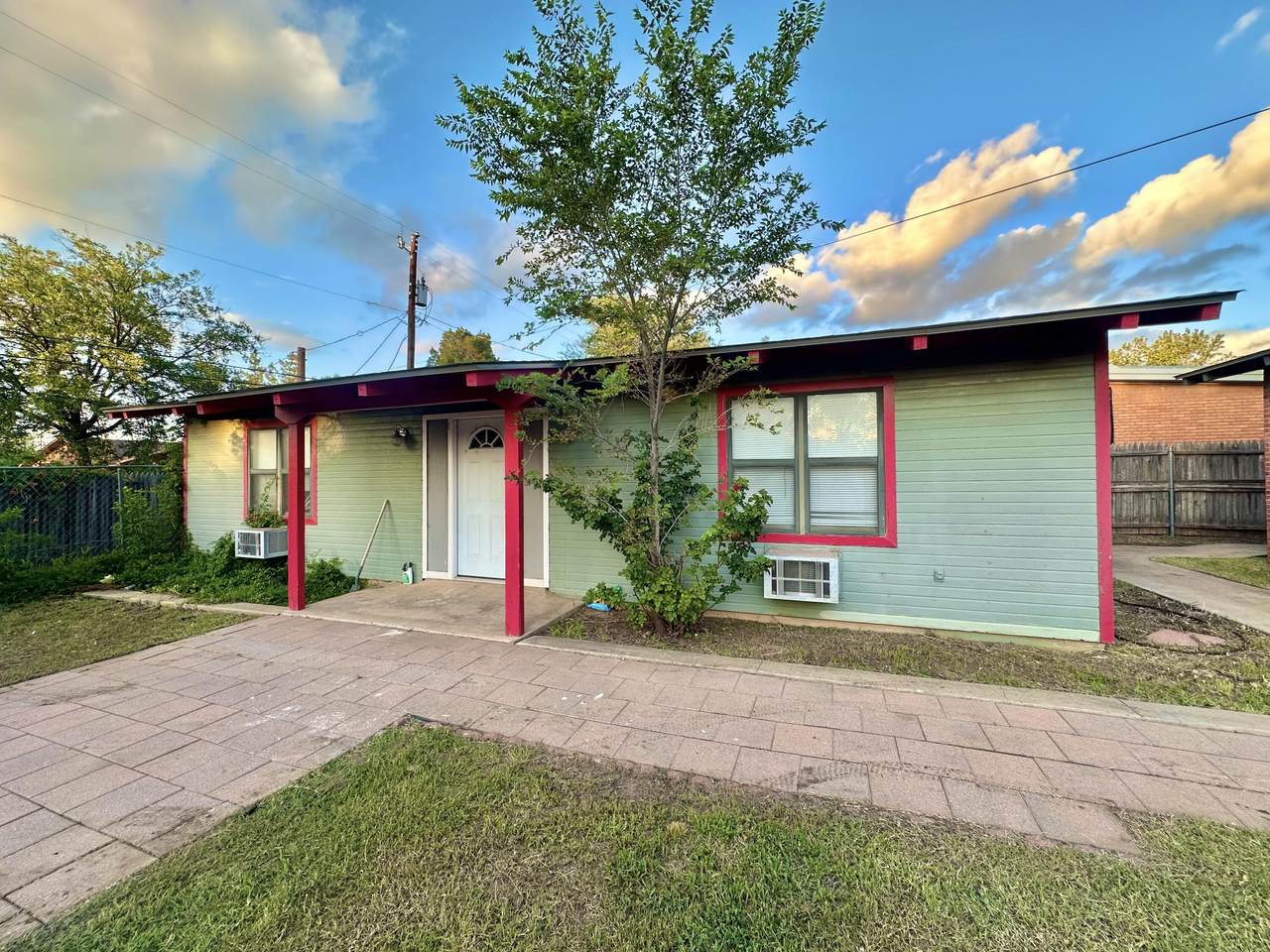 3410 40th Street - Photo 1