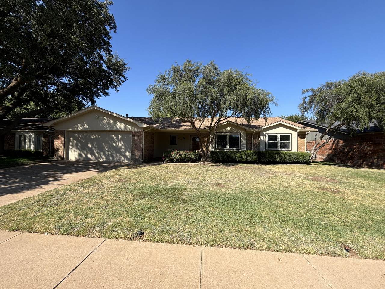 4518 77th Street - Photo 1
