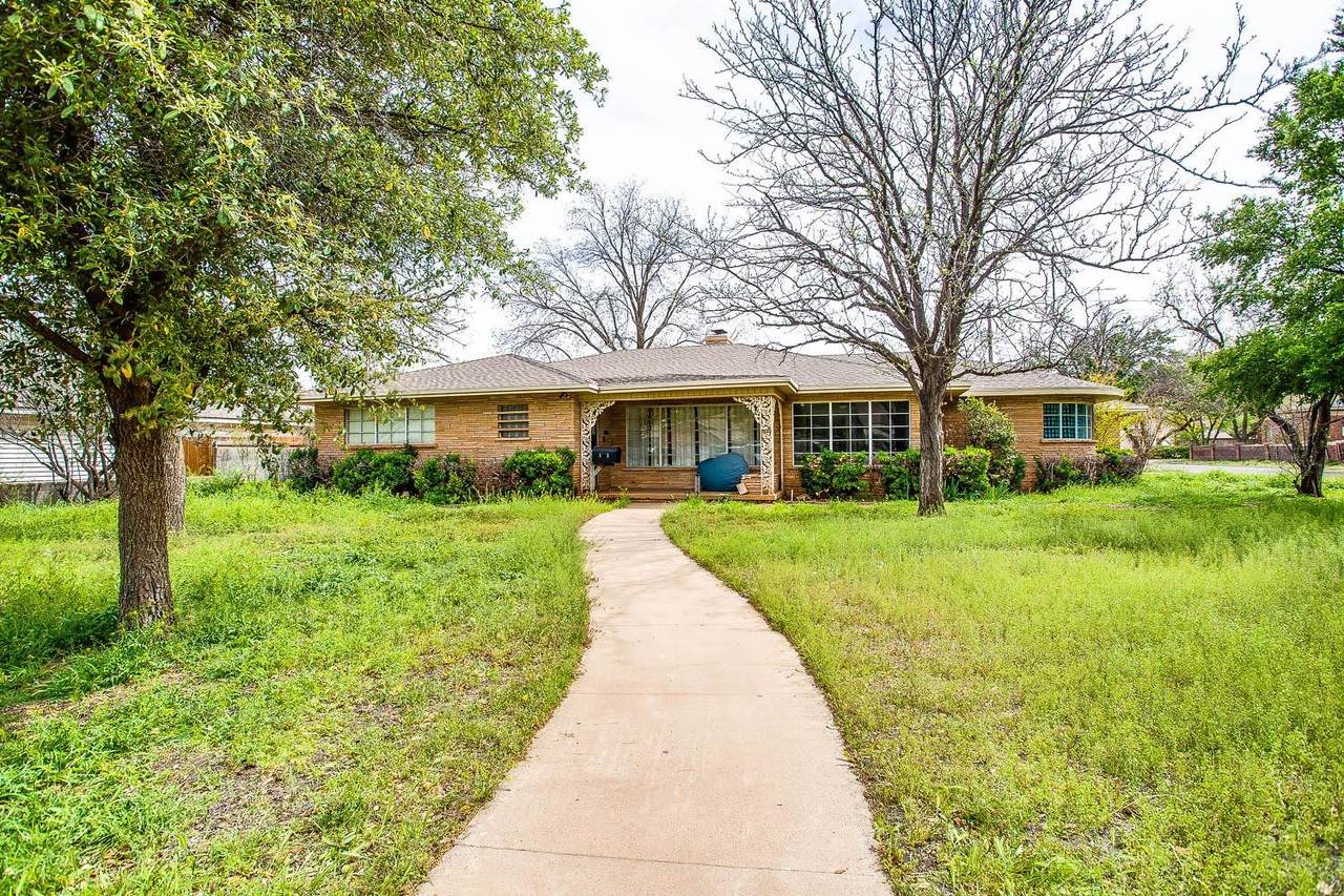 1721 28th Street - Photo 1