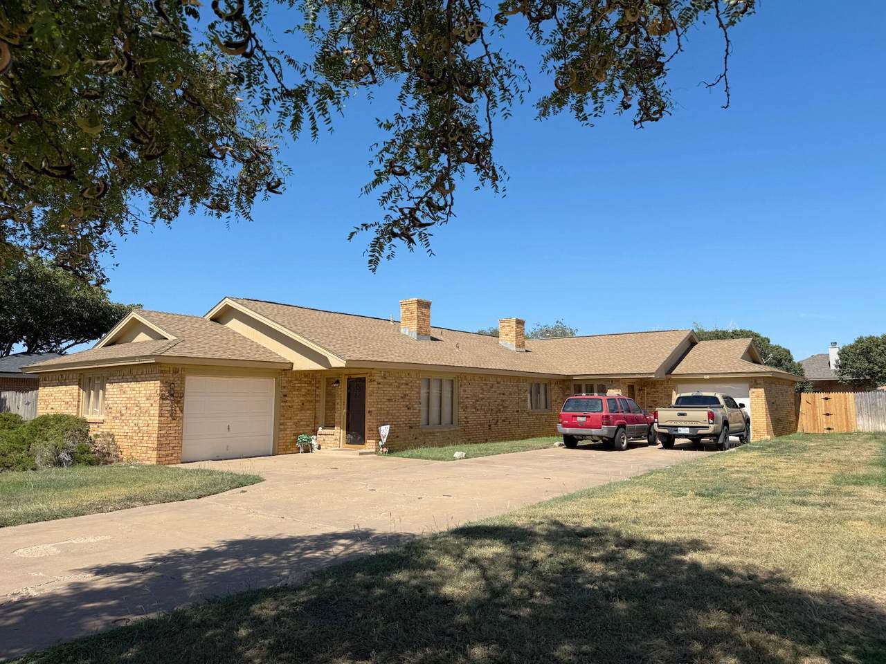 9705 Avenue X - Photo 1