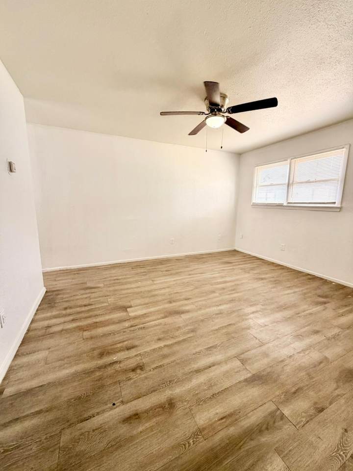 https://bt-photos.global.ssl.fastly.net/lubbock/1280_boomver_1_20260728224648423196000000-2.jpg