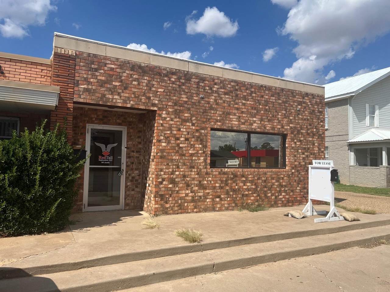 607 Austin Street - Photo 1