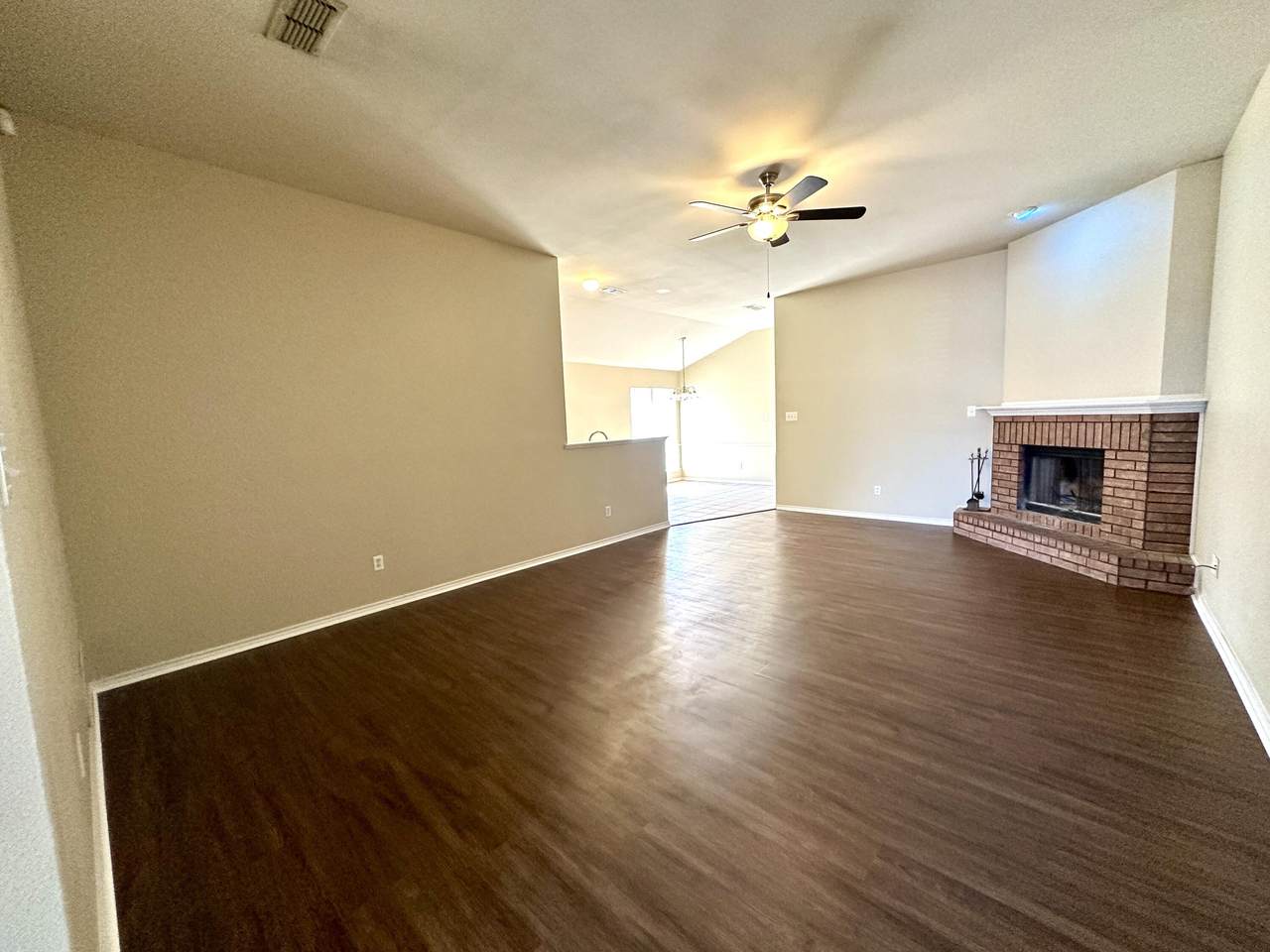 https://bt-photos.global.ssl.fastly.net/lubbock/1280_boomver_1_20260730155836145077000000-2.jpg
