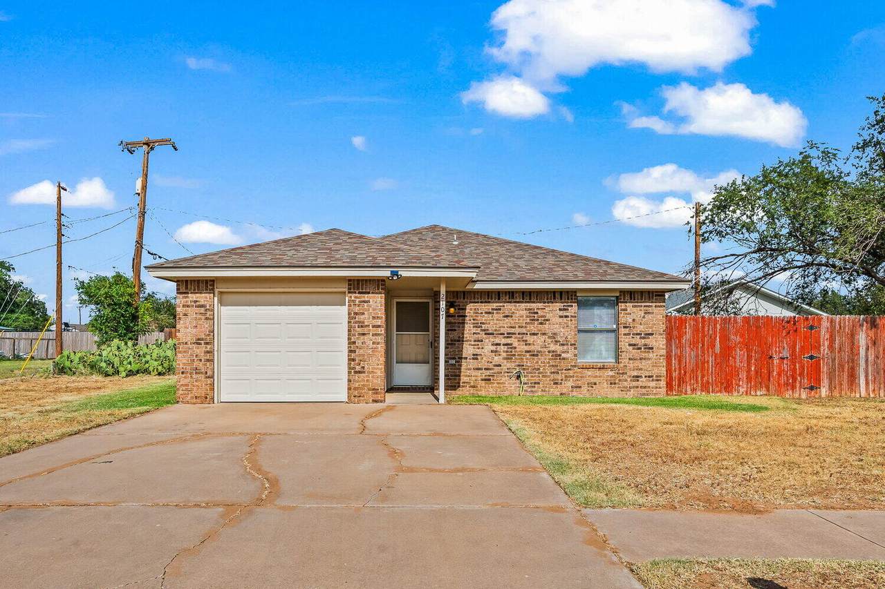 2107 La Salle Avenue - Photo 1