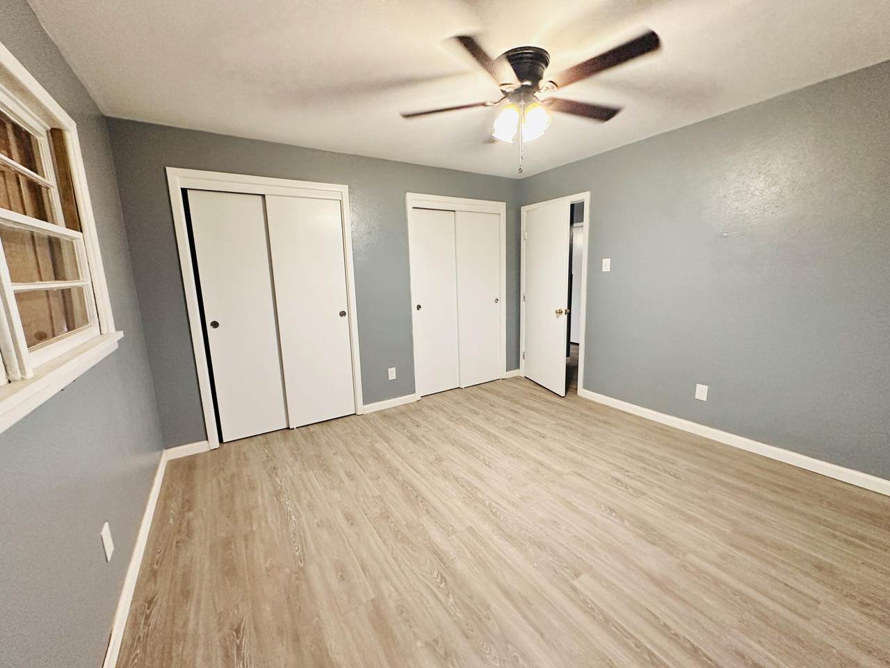 2120 35th Street - Photo 1