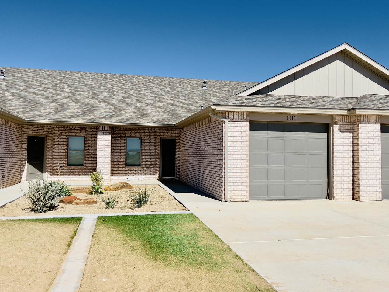 1118 7th Street - Photo 1