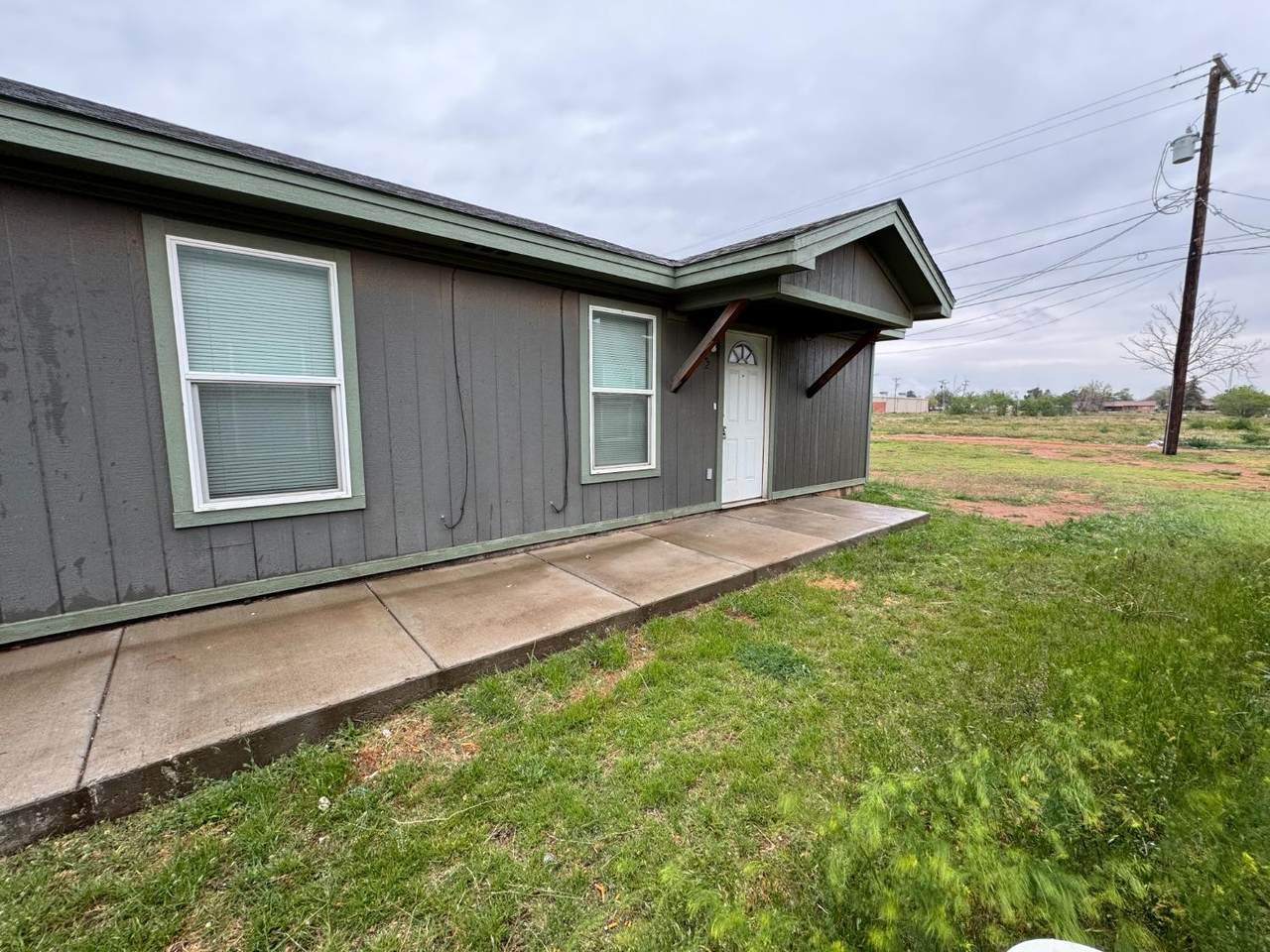 2813 2nd Street - Photo 1