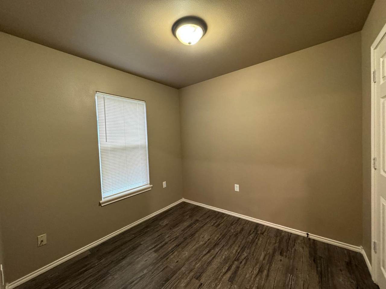 https://bt-photos.global.ssl.fastly.net/lubbock/1280_boomver_1_20260807162007359718000000-2.jpg