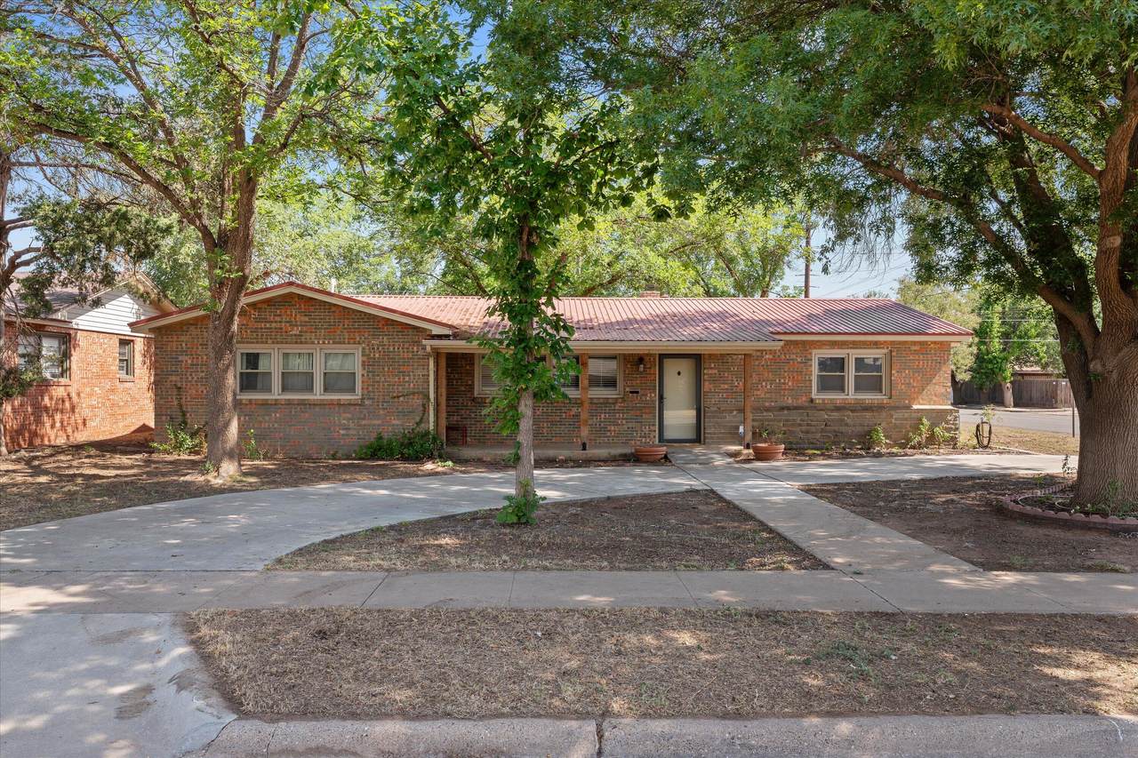 3109 49th Street - Photo 1