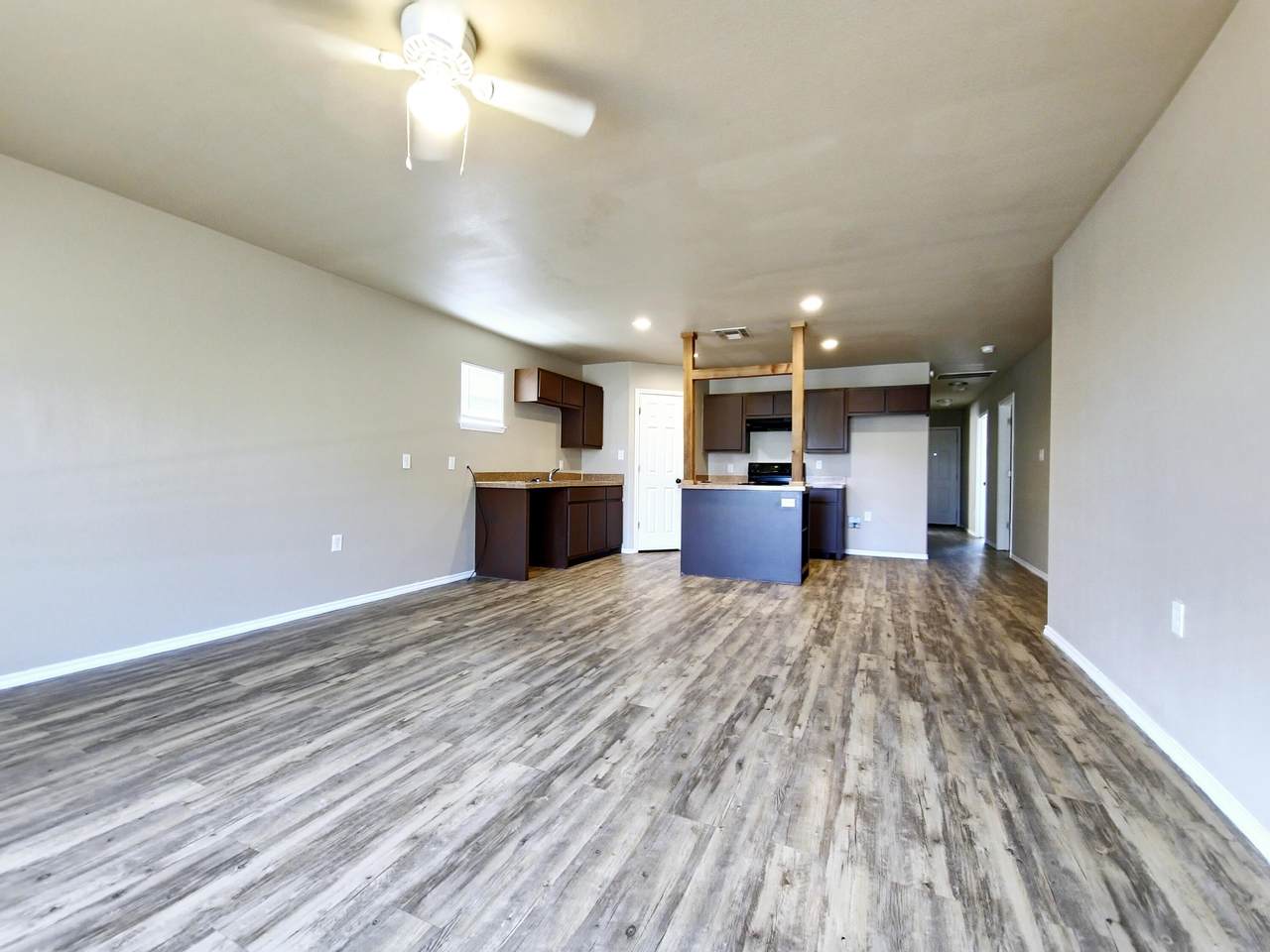 https://bt-photos.global.ssl.fastly.net/lubbock/1280_boomver_1_20260901125156184994000000-2.jpg
