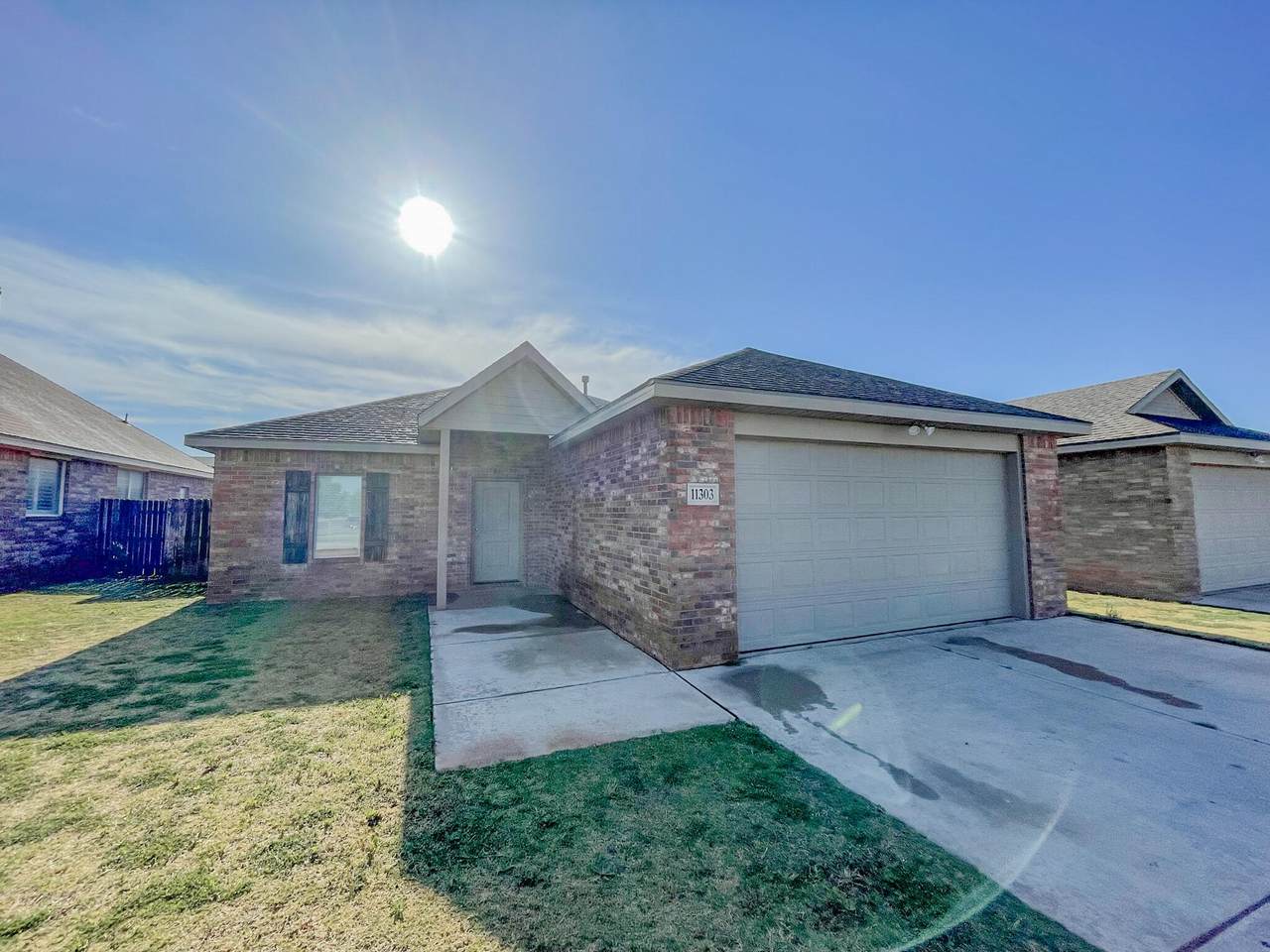 11303 Akron Avenue - Photo 1