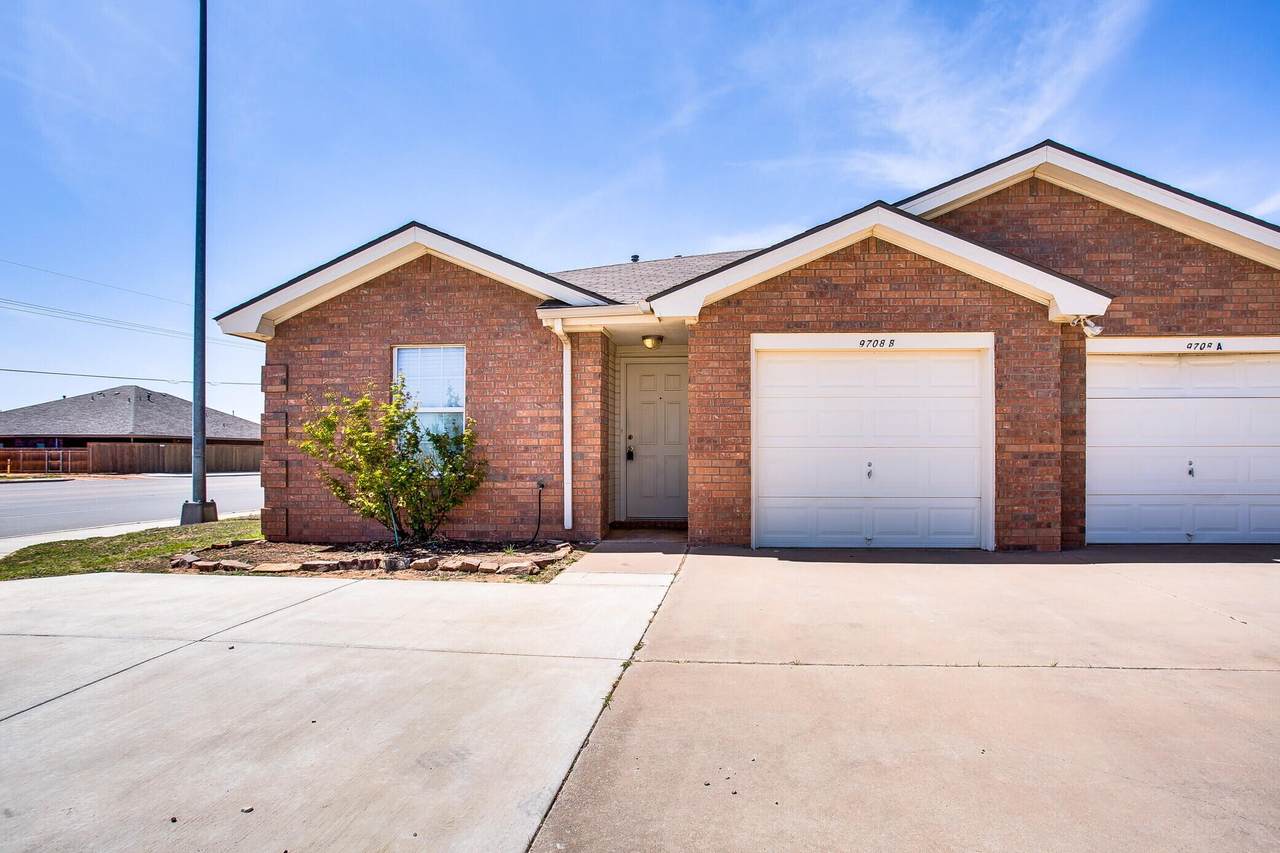 9708 Avenue U - Photo 1